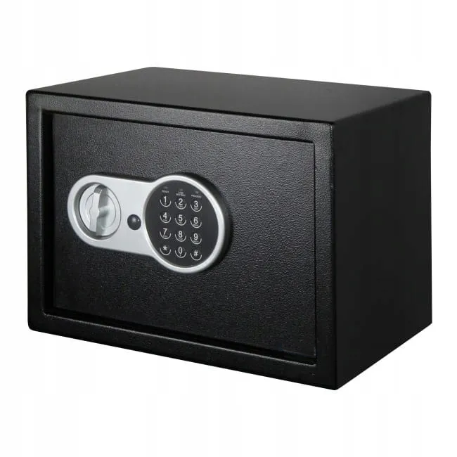 sejf-czarny-zamek-elektroniczny-na-klawisze.png